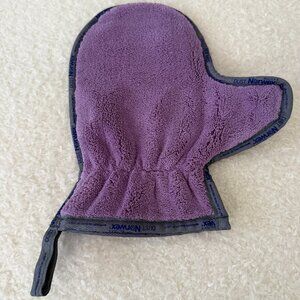(1) Norwex Microfiber Dust Mitt (amethyst color)